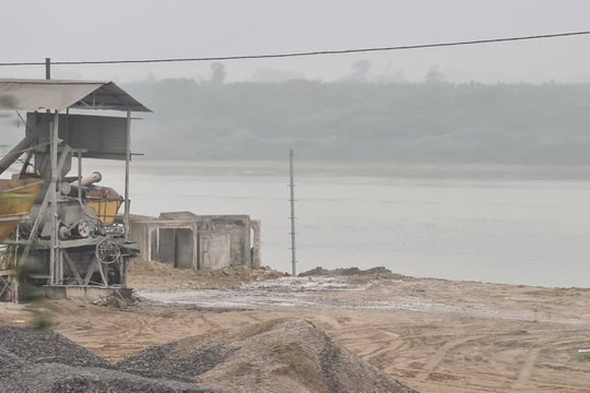 Tiếp vụ nhiều trạm trộn bê tông ở Bắc Ninh xả thải gây ô nhiễm: Hoạt động nhiều năm không có ĐTM