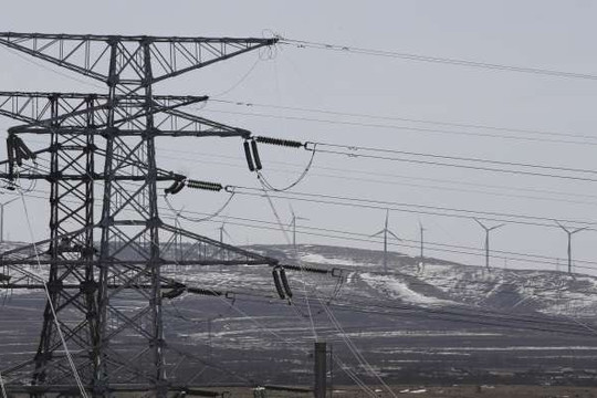 Trung Quốc thúc đẩy sản xuất năng lượng tái tạo