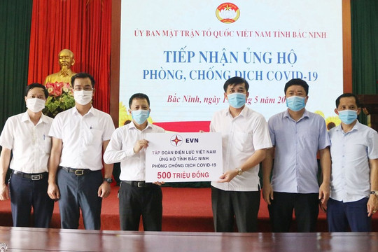 Tập đoàn Điện lực Việt Nam ủng hộ 1,5 tỉ đồng cho 3 địa phương chống dịch Covid-19