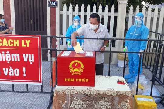 Ngày bầu cử đặc biệt của cử tri trong các khu cách ly ở Đà Nẵng