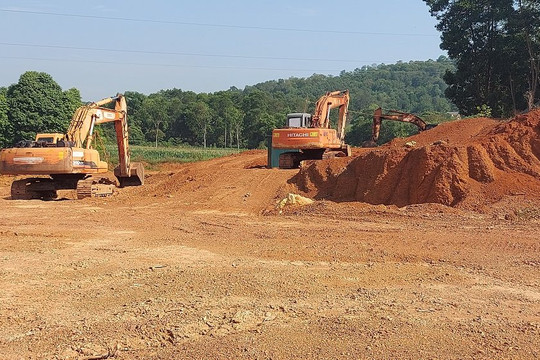 Thanh Hóa: Cần xem xét lại việc chuyển đổi mục đích sử dụng mỏ đất của Công ty Minh Quang