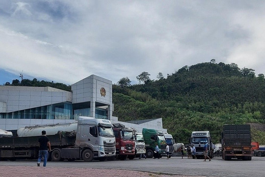 Nghệ An - Hà Tĩnh: Đảm bảo lưu thông hàng hóa qua cửa khẩu phải an toàn
