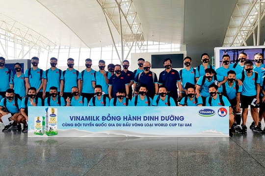 Vinamilk đồng hành cùng Đội tuyển Quốc gia tại vòng loại World Cup 2022