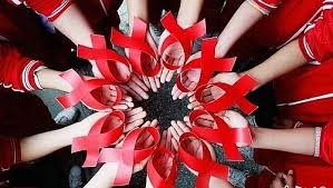 Phòng chống ma túy và dự phòng lây truyền HIV từ mẹ sang con:  Tuyên truyền cao điểm, duy trì thường nhật