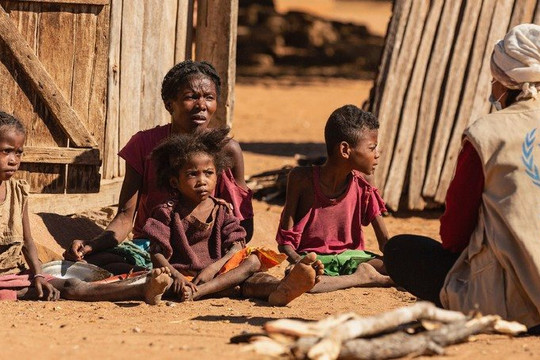Hạn hán khiến khoảng 400.000 người có nguy cơ chết đói ở Madagascar