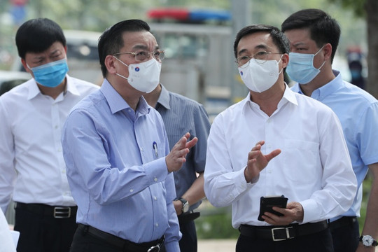 Chủ tịch UBND TP Hà Nội Chu Ngọc Anh: Ưu tiên ngăn chặn mầm bệnh xâm nhập, không “ngăn sông cấm chợ”