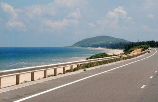 Phấn đấu khởi công xây dựng đường bộ ven biển đoạn qua Ninh Bình trước ngày 30/9/2021