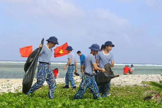 Bài dự thi “Cùng giữ màu xanh của biển”: Khẳng định văn hóa, chủ quyền Việt Nam từ góc nhìn môi trường biển - Bài 3: Làm “nguội” những vấn đề nóng từ môi trường biển