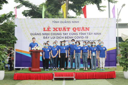 Đoàn cán bộ y tế Quảng Ninh lên đường hỗ trợ tỉnh Tây Ninh chống dịch Covid- 19