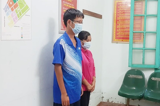Thái Bình: Khởi tố vụ án “đưa và nhận hối lộ" để đưa người qua chốt kiểm dịch