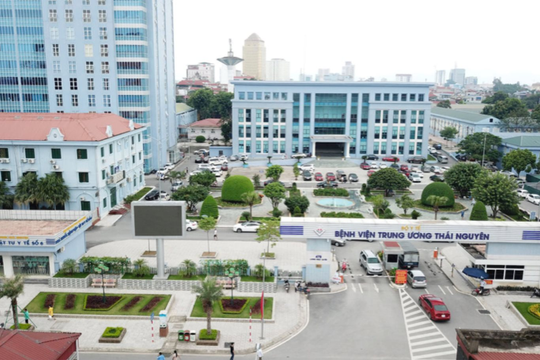 Công bố Quyết định xếp hạng đặc biệt đối với Bệnh viện Trung ương Thái Nguyên