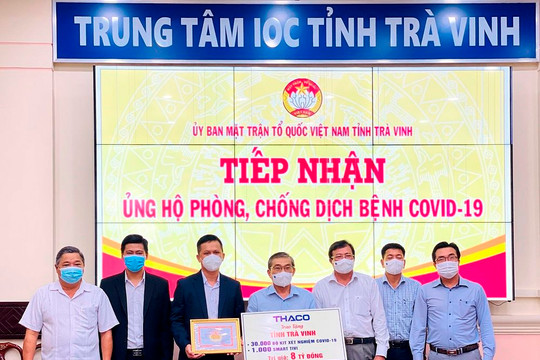 THACO trao tặng giáo dục Trà Vinh 1.000 smart tivi dùng cho việc dạy và học trực tuyến