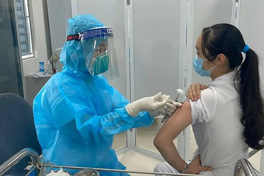 Việt Nam ghi nhận thêm 13.063 ca nhiễm COVID-19