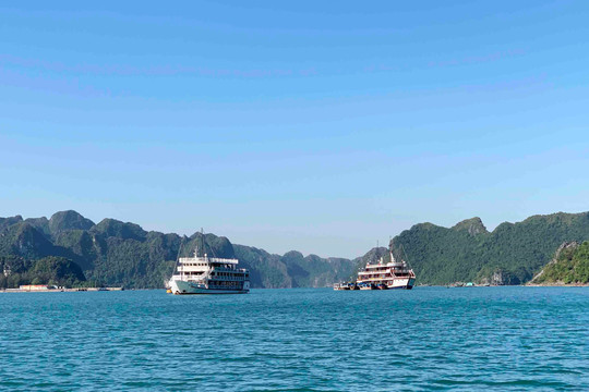 Quảng Ninh: Ban hành Kế hoạch bảo vệ môi trường đối với hoạt động du lịch biển, đảo