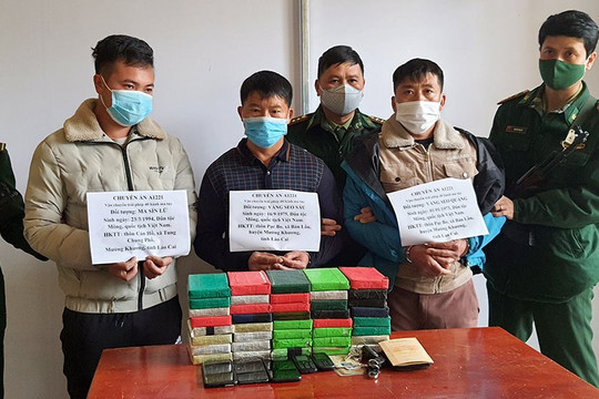 Lào Cai: Triệt phá đường dây buôn bán vận chuyển trái phép ma tuý thu 40 bánh heroin