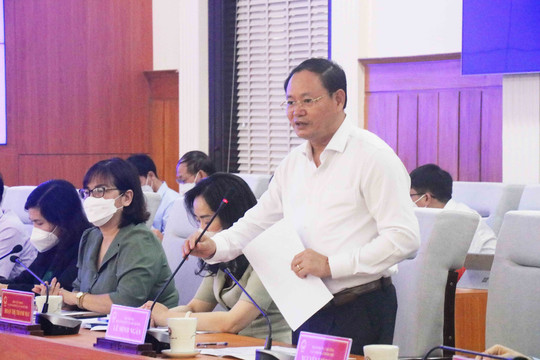 Bộ Tài nguyên và Môi trường làm việc với tỉnh Thừa Thiên - Huế về dự án Luật Đất đai (sửa đổi)