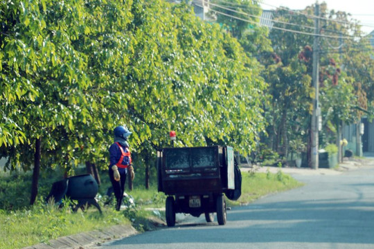 Hà Tĩnh: Vùng công giáo gương mẫu trong xử lý rác thải F0 cách ly tại nhà