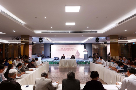 Hội thảo về vai trò của Tuần báo Nhành lúa và Kinh tế Tân văn ở Thừa Thiên - Huế