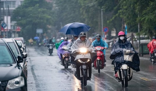 Thời tiết ngày 26/5: Hà Nội ngày nắng, chiều tối có mưa rào