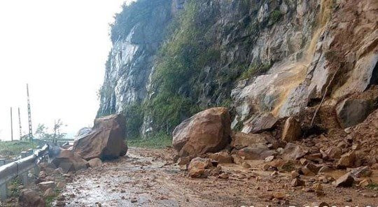 Lai Châu: Mưa lũ gây nhiều thiệt hại về giao thông