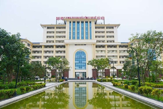 Trường Đại học Kinh doanh và Công nghệ Hà Nội tuyển sinh năm học 2022