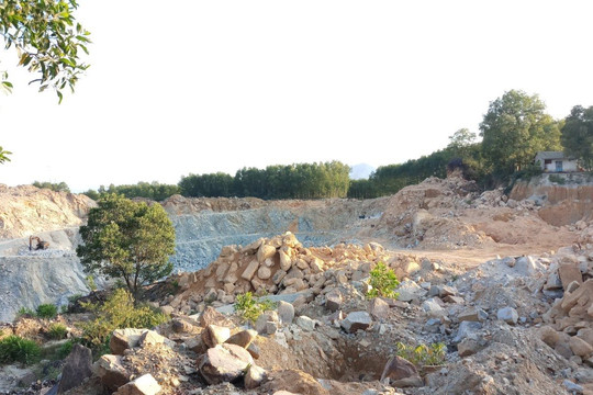 Thừa Thiên – Huế: Xử lý nghiêm các sai phạm trong khai thác khoáng sản
