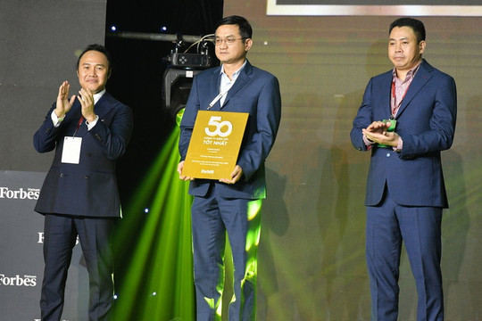 Vinamilk - 10 năm liền trong Top 50 DN niêm yết tốt nhất của Forbes Việt Nam