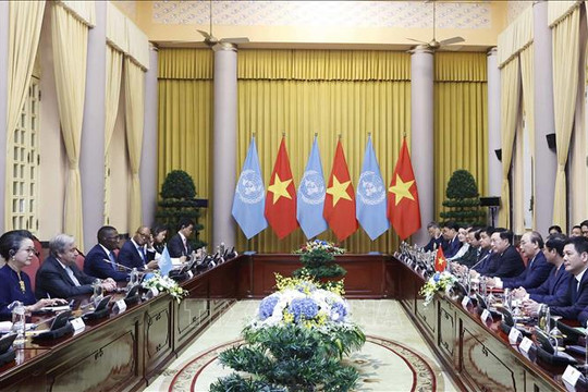 Chủ tịch nước Nguyễn Xuân Phúc hội đàm với Tổng Thư ký Liên hợp quốc