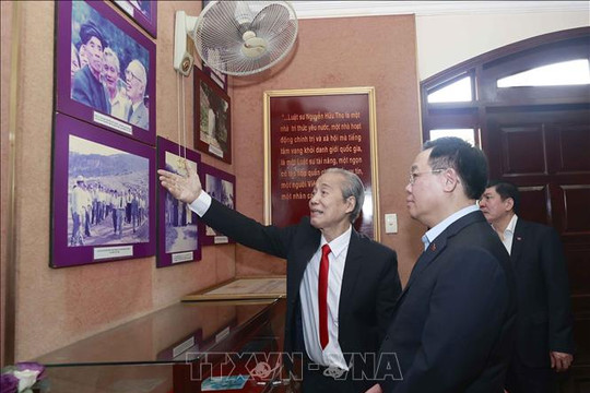 ﻿Chủ tịch Quốc hội Vương Đình Huệ tưởng nhớ, tri ân cố Chủ tịch Quốc hội Nguyễn Hữu Thọ