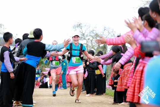 Giải chạy Marathon đường mòn Việt Nam 2023 tại Mộc Châu sẽ diễn ra ngày 7/1