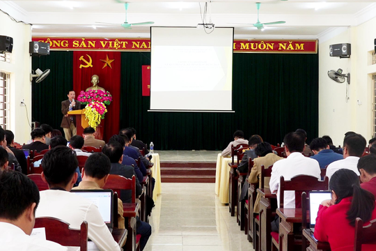 Văn Chấn (Yên Bái): Tập huấn nghiệp vụ về TN&MT cho cán bộ cấp huyện, cấp xã