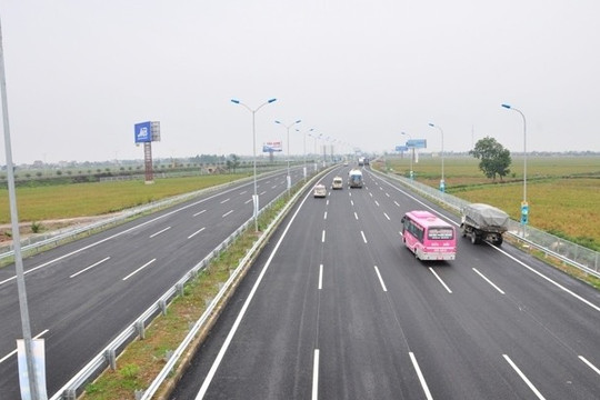 UBND tỉnh Thái Bình là cơ quan có thẩm quyền triển khai cao tốc Ninh Bình - Hải Phòng đoạn qua Nam Định, Thái Bình