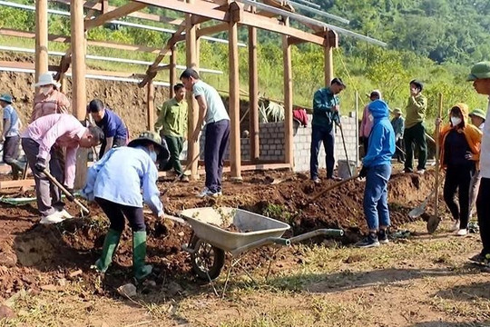 Tuyên Quang: Hộ nghèo được hỗ trợ đất