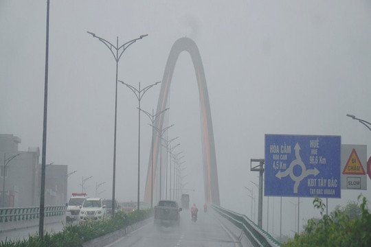 Thời tiết 15/5: Đà Nẵng đến Bình Thuận có mưa rào và dông vài nơi
