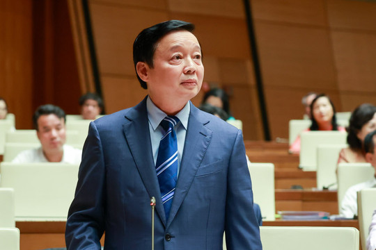 Phó Thủ tướng Trần Hồng Hà: Đổi mới theo hướng phát triển kinh tế dựa vào tri thức, ứng dụng khoa học công nghệ