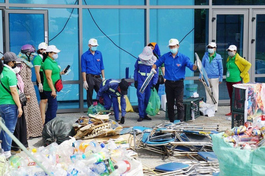 Đà Nẵng đồng loạt tổ chức ngày hội thu gom rác tái chế 