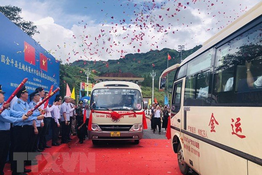 Thông xe tuyến vận tải hành khách quốc tế tại Lai Châu đi Trung Quốc
