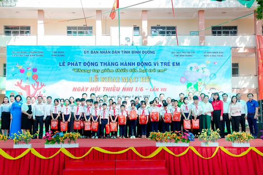 URC Việt Nam: Hưởng ứng Tháng hành động Vì trẻ em năm 2023