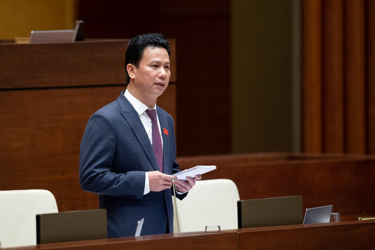 Bộ trưởng Đặng Quốc Khánh làm rõ các vấn đề đại biểu Quốc hội quan tâm về dự án Luật Tài nguyên nước (sửa đổi)