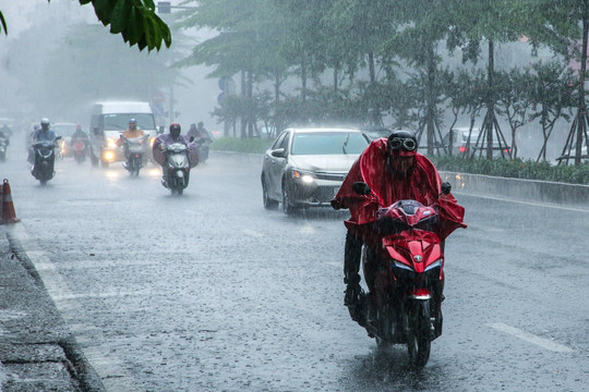 Thời tiết ngày 3/7: Hà Nội có khả năng xảy ra mưa rào và dông