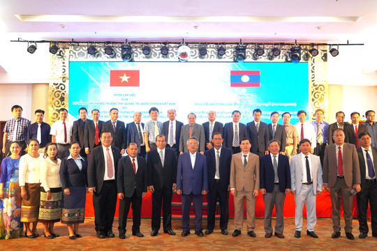 Tăng cường hợp tác giữa Sở TN&MT tỉnh Quảng Trị với Sở TN&MT các tỉnh của Lào