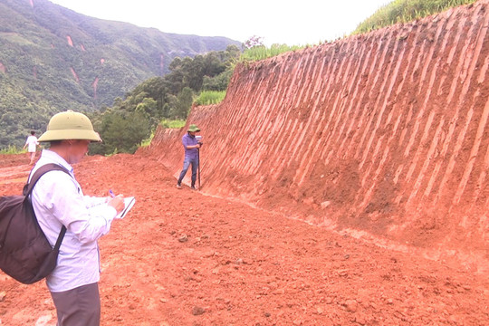 Yên Bái: Nhanh chóng cấp sổ đỏ cho người dân vùng lũ ở Mù Cang Chải