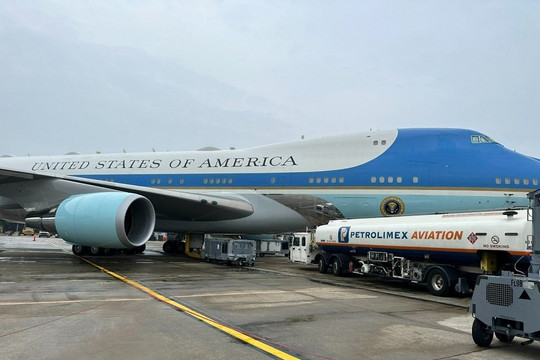 Petrolimex Aviation cung cấp nhiên liệu cho chuyên cơ của Tổng thống Mỹ Joe Biden
