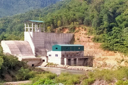 Con Cuông (Nghệ An): Thủy điện 4MW, kéo dài 14 năm chưa xong