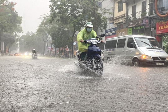 Dự báo thời tiết ngày 28/9: Bắc Bộ và Thanh Hóa có mưa lớn