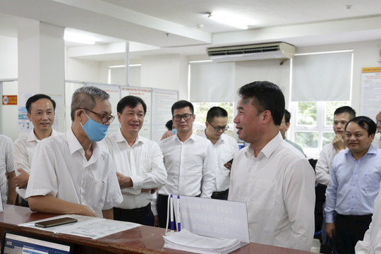BHXH Việt Nam: Chuyển đổi số toàn diện, lấy người dân, doanh nghiệp làm trung tâm phục vụ