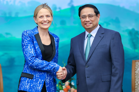 Thủ tướng đề nghị Amazon góp phần đưa hàng hóa Việt Nam đi khắp thế giới