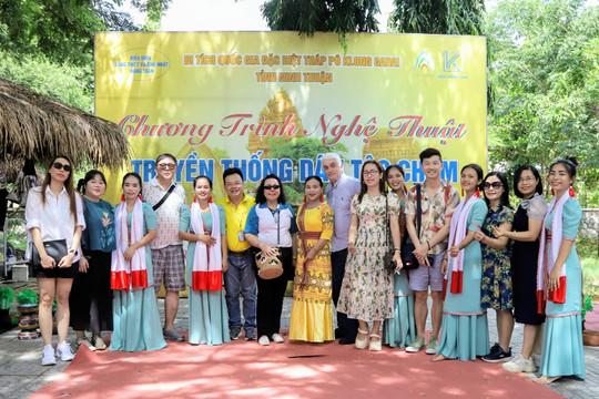 Ninh Thuận: Giới thiệu văn hóa Chăm và tiềm năng du lịch đến du khách Cần Thơ