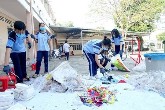 Đà Nẵng: 20 trường tham gia mô hình Trường học Xanh giảm thiểu rác thải
