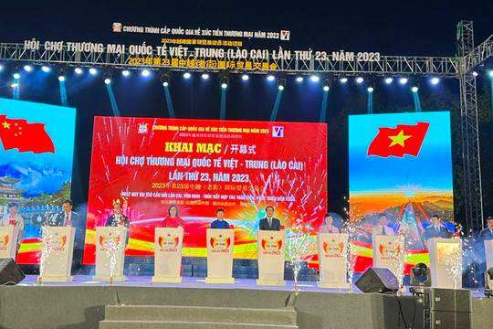 Lào Cai khai mạc Hội chợ quốc tế Việt -Trung lần thứ 23
